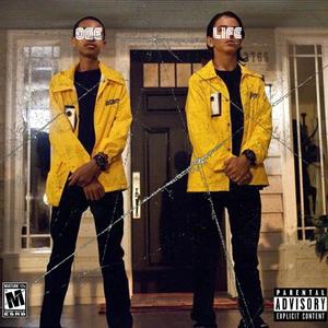 Lockin Them Doors (feat. T.P) [Trak D Remix] [Explicit]