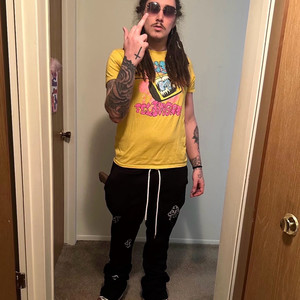 On The Chin (Explicit)