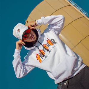 En Silencio (Sencillo|Explicit)