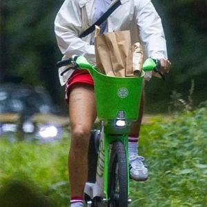 lime bike (feat. Molle) (Explicit)