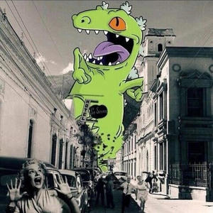 SOS (feat. Trvpxr) (Explicit)