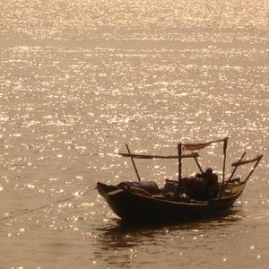 Glitter Sun Harbour (feat. Julsy) (2024 REMASTER)