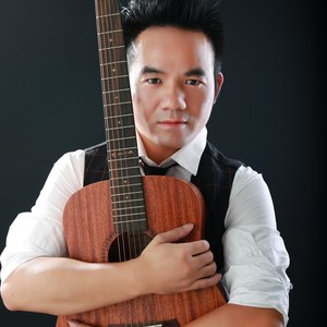 加油咸宁 (伴奏)