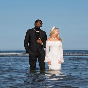 TWIN FLAME (feat. ABBIE)
