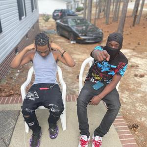 5:40 AM FREESTYLE (feat. TheRealDelux) (Explicit)