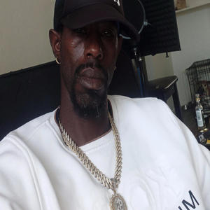 Pride aside (feat. Mac Crooked) (Explicit)