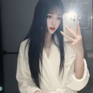 伤感山歌《红尘路上受坎坎》佳媛/云飞 (伴奏)