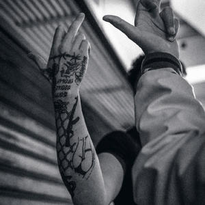 Click Clack Bang (feat. Frenkli) (Explicit)