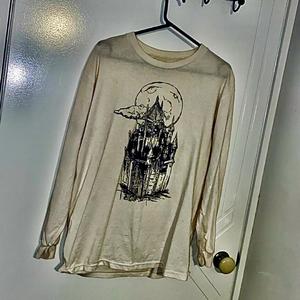 white long sleeve (Explicit)