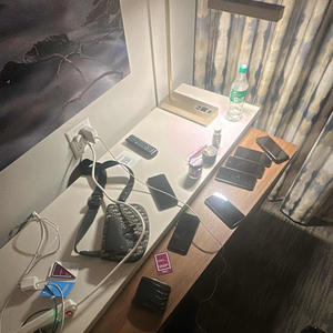 Flight in 2 hours (Explicit)