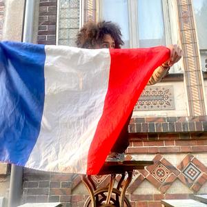 FRANCE (feat. Walee) (Explicit)