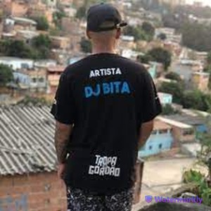 AQUECIMENTO PRA ELAS 002 DJs BITA E JOTA JK (Explicit)