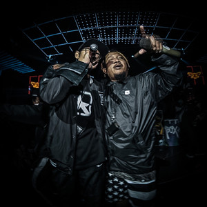 Hip-hop Vs Ambipur (Explicit)