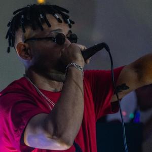 TOMA 100 (feat. CRISS SANDER)