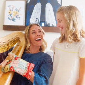 Beauty in the Simple Life(8 Passengers Original Theme Song)