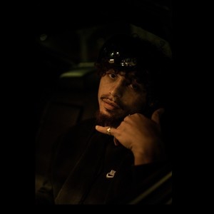 Hard Body (feat. 2Chiefy) (Explicit)