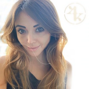 Miracles (feat. Kamila)