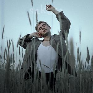 Koi Pond(feat. RADØUX)