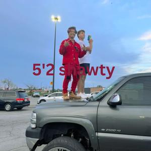 5'2 shawty