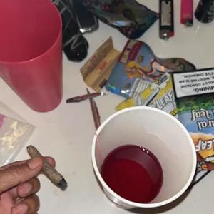 Fantasizing (feat. rmosvn & PRBLM Mike) (Explicit)