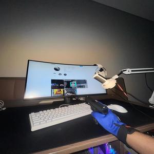 Gariban (feat. Saidds.17, 44shell, des99inc, seyhqnsert, Wersoofc, elenox1948 & maesha) (Explicit)