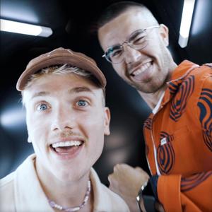 Wajow (feat. Jonatan Medart)