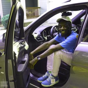 BBT (feat. Gl.xzzy) (Explicit)