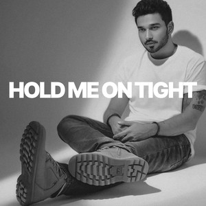 ထွက်မသွားနဲ့အဝေး