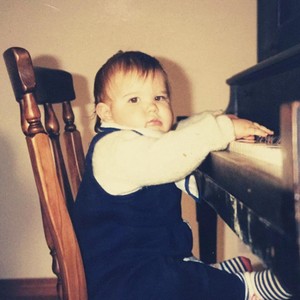 Too Soon to Tell(feat. Shaun Holton) (Explicit)