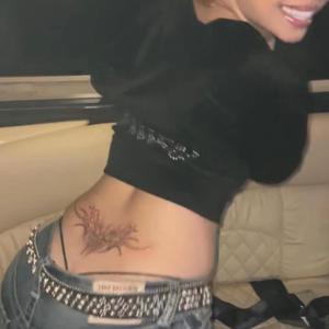 Extended (feat. Kaarriiii) (Explicit)