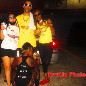 DEM JIGGAS (feat. LADI R33 & D.FRANCHSE) (Bonus Track) (Explicit)