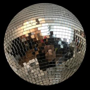 ICH CHA DI RAUCHE (Explicit)