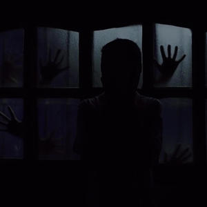 apocalyptic horror clips (Explicit)