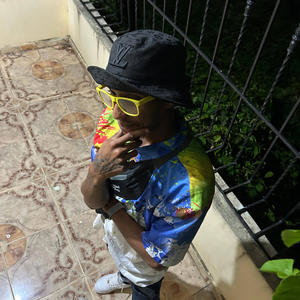 Delirio Del Amor $himoney OFFICIAL (feat. Mota Beat Makers)