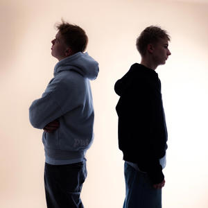 STJERNER (feat. Grise & JOHS)