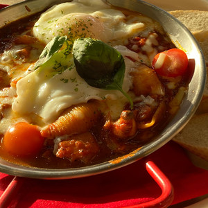 Summer In Paris (feat. Sonny Zero)