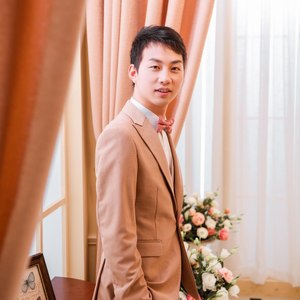 武汉的樱花 (伴奏)