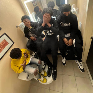 GOT EM SCARED (feat. Pbaby & Ynslilkhi) (Explicit)