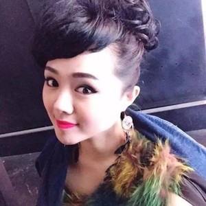 我得唇吻不到我爱的人 (Live)