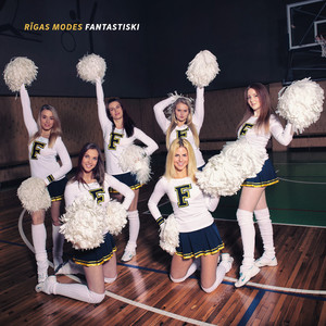 Viņa ir ballītes (Explicit)