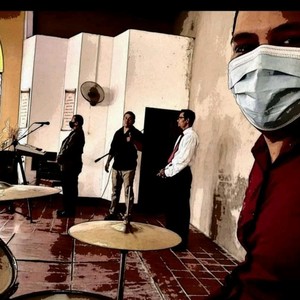 Tu Lugar Sera Mi Casa-En Honor a Ti (Demo)