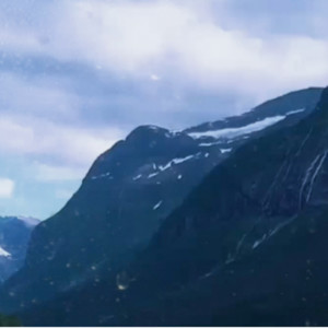 故事要结束时 总会想起它的开始