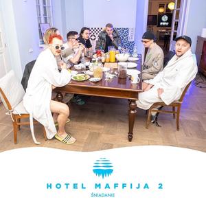 Śniadanie w hotelu (Explicit)
