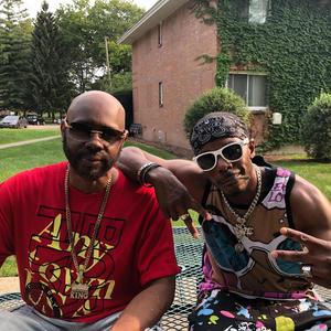 NEVR GONNA GIVE YOU UP (GO HIP HOP) (feat. BEE JACK) (Explicit)