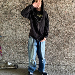 delulu (feat. sixzino) (Explicit)