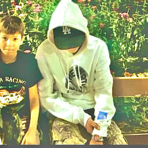 FEELING$ (feat. Layla)