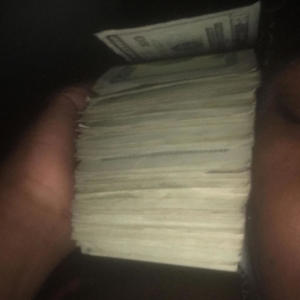 Nobody better (feat. MIA Murm & BNB Robb) (Explicit)