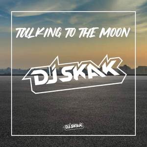 DJ TALKING TO THE MOON - SLOW REMIX VIRAL TIKTOK