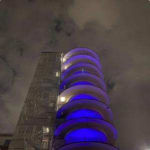 SLEEPING IN RACKS <$ (Explicit)