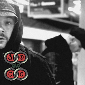 Zbyt żywy (Explicit)